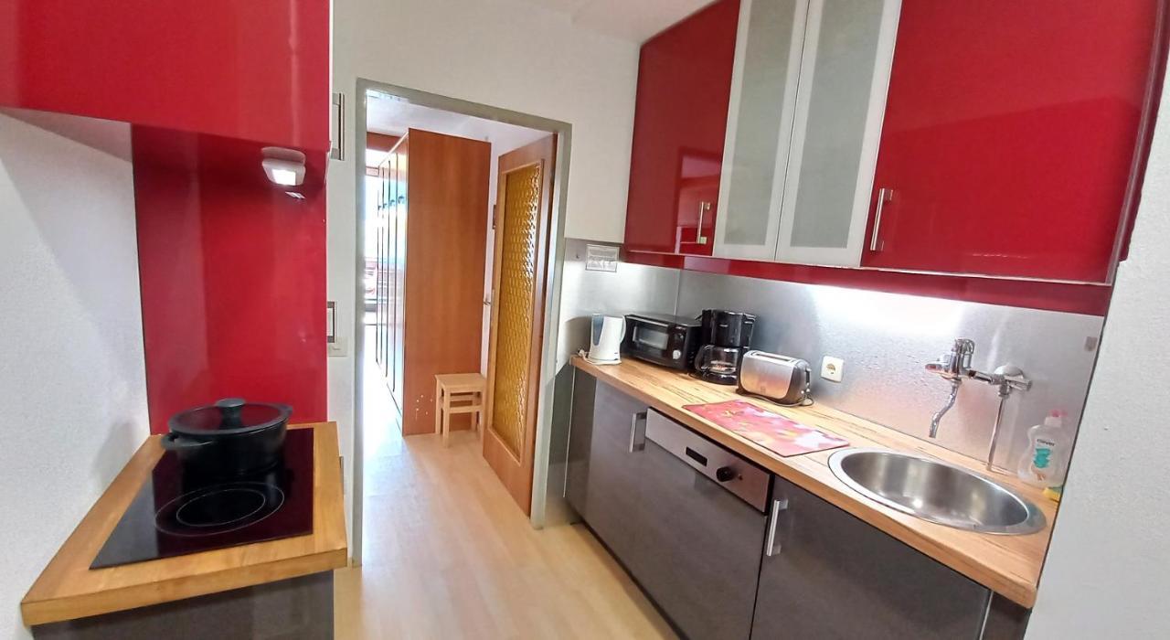 Maren Seeblick Appartement Haus Haensel&Gretel Direkt Am Ossiacher See Mit Hallenbad Stiegl エクステリア 写真